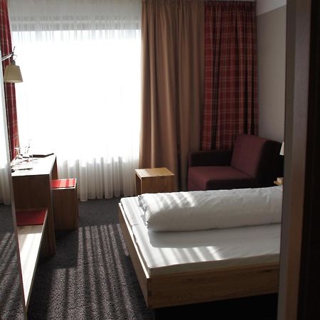 Hotel Linde Guenzburg Bilik gambar