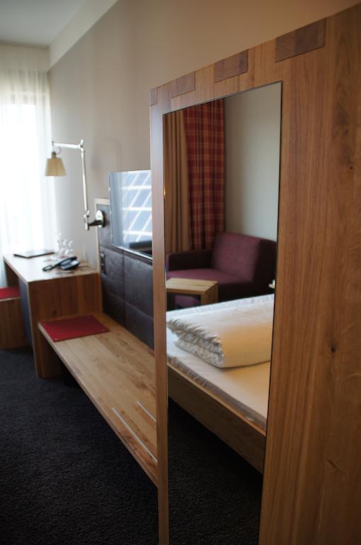 Hotel Linde Guenzburg Luaran gambar